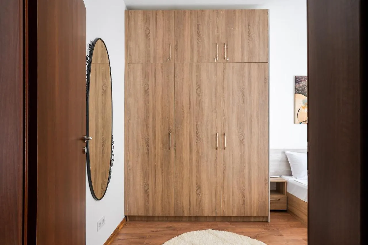 Modern Serenity ~ Central 1 Bd Flat In Sofia 0*,